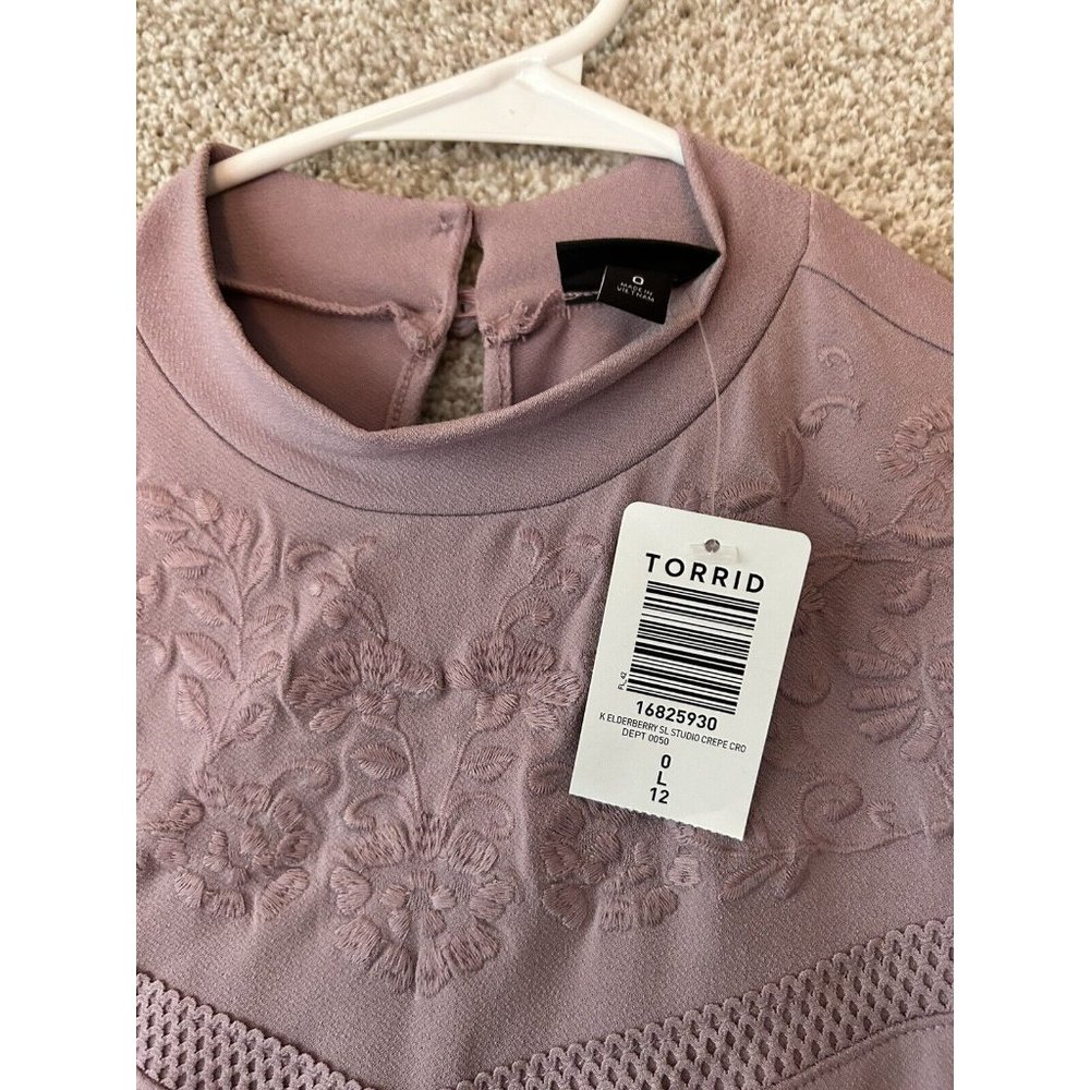 Torrid Studio Crepe Elberberry Tank Top Shirt Size Large (0) - Picture 3 of 6